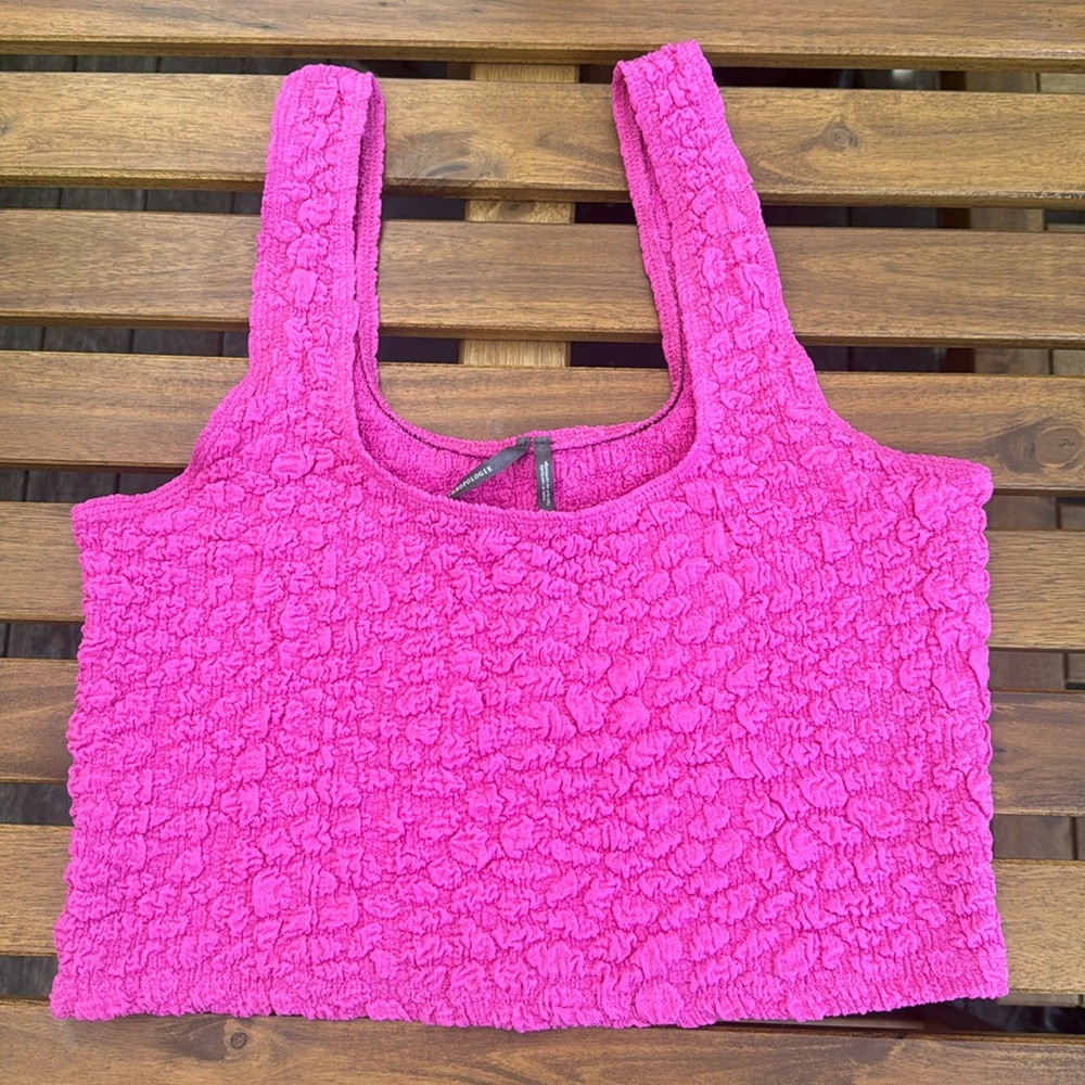 Anthropologie stretch cropped tank. Hot Pink. Size S. w/ 5% elastane. EUC. - Picture 1 of 5